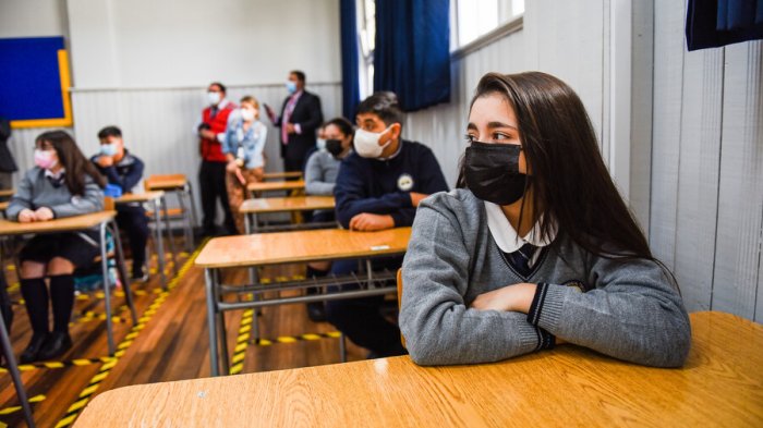 Gobierno apunta a retorno de clases presenciales con obligatoriedad a la vuelta de vacaciones de invierno