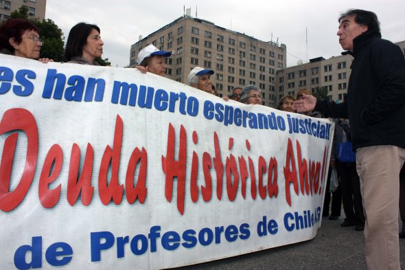 El 20% murió esperando: CIDH revisará la demanda de profesores al Estado de Chile por la 