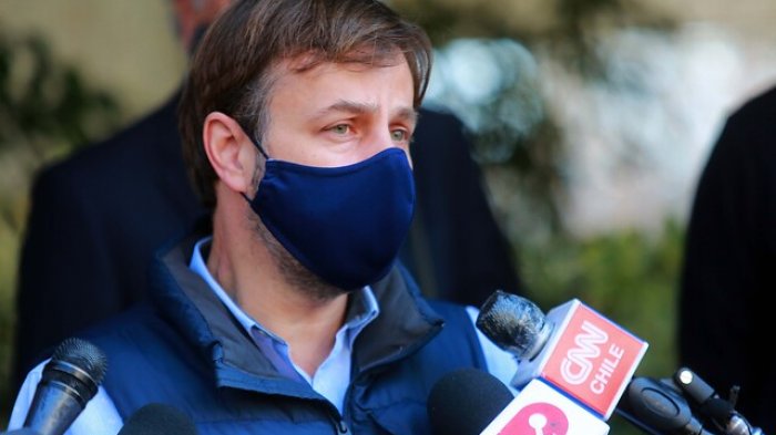 Alcalde Codina y problemas en vacunación: 