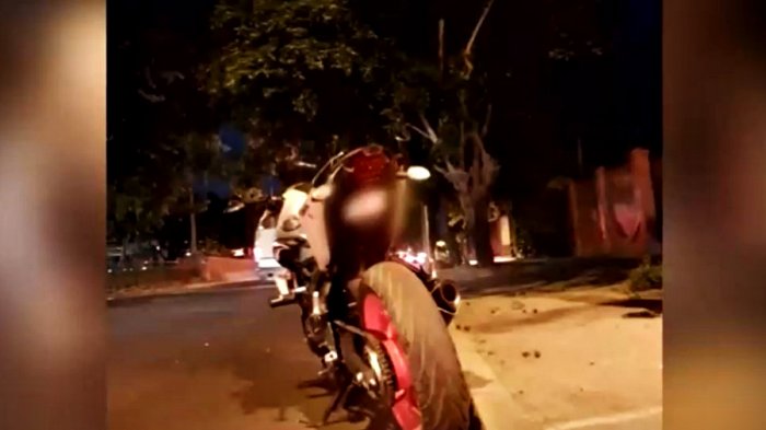 Fatal accidente en Pudahuel: Motociclista chocó con una barrera y falleció en el lugar