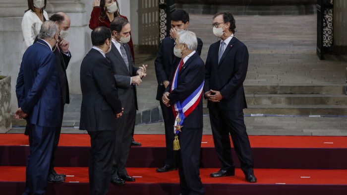Cuenta Pública: Presidente Piñera, ministros y subsecretarios posaron para la tradicional foto oficial