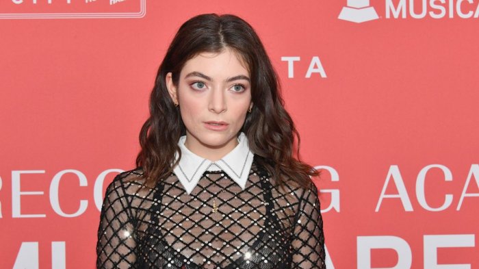 En gloria y majestad: Tras 4 años de silencio, Lorde anunció su regreso