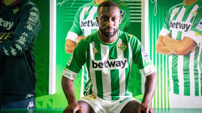 Se va armando el Betis de Pellegrini: Contrató a jugador que fue dirigido por Poyet en Francia