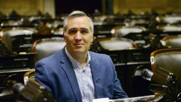 “Una nuera como vos”: Comentarios de diputado derechista de Argentina generaron indignación en redes sociales