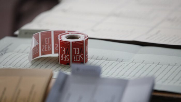 Local de votación de Providencia solicitó al Servel un nuevo libro: Algunos votantes no aparecían en el padrón