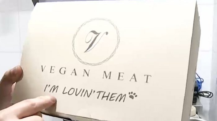 McDonalds demanda a local chileno de comida vegana: Acusa copia de su eslogan