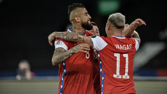 Conmebol rechazó solicitud de Uruguay para suspender a Vidal, Medel, Vargas y Aránguiz