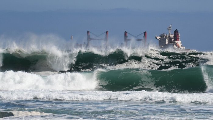 Armada advierte sobre nuevas marejadas entre Arica y el Golfo de Arauco