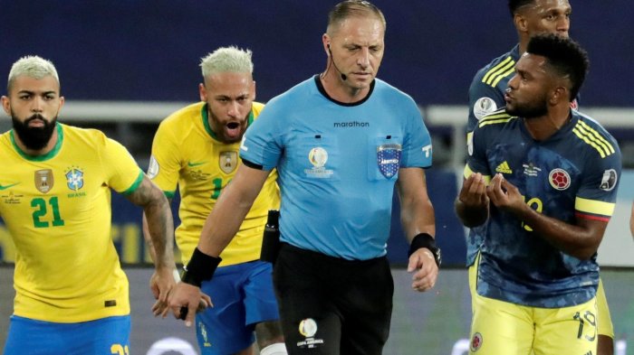 Colombia pidió a la Conmebol suspender a Pitana tras bochorno en victoria de Brasil