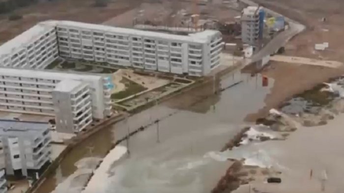 Polémica por construcción de edificio en zona inundable al lado de un humedal