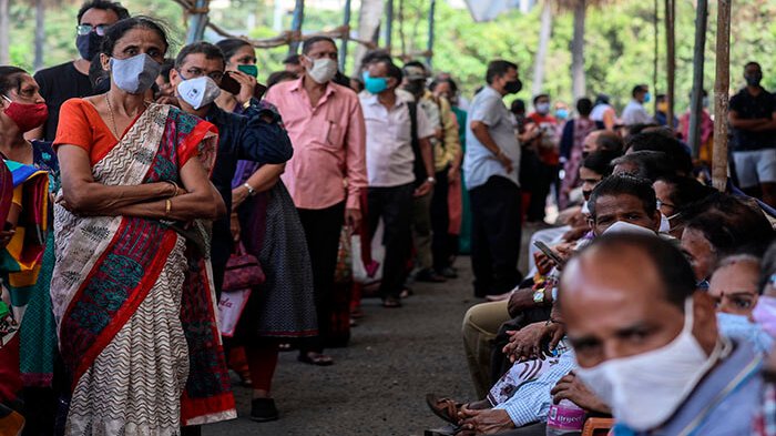 India registró menos de 40 mil casos nuevos de COVID-19 por primera vez en tres meses
