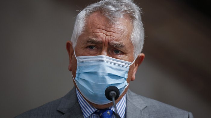 Diputados juntaron firmas para la interpelación al ministro Paris por manejo de la pandemia