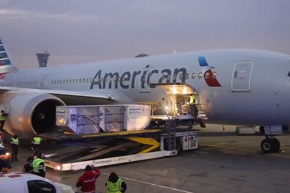 Este jueves llegó un nuevo cargamento con más de 450 mil vacunas de Pfizer