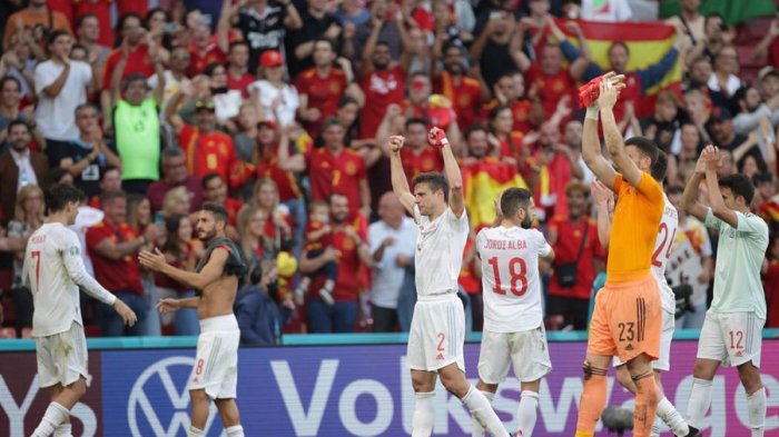 Ministro del Interior de Alemania tildó a la UEFA de 