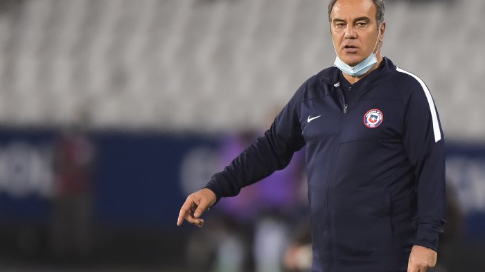 Lasarte prepara duelo ante Brasil y da luces por Alexis: 