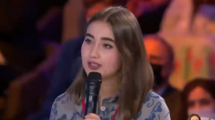 Julieta Martínez, la joven chilena que sorprendió a Hillary Clinton en foro de la ONU