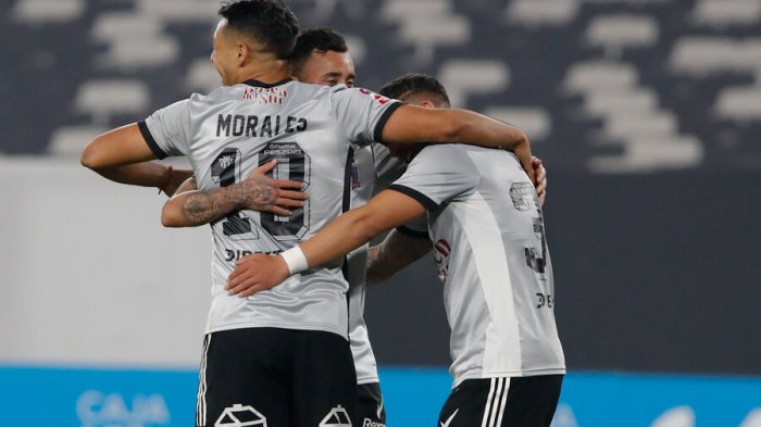 Colo Colo aplastó en el global a La Serena y se metió en cuartos de Copa Chile