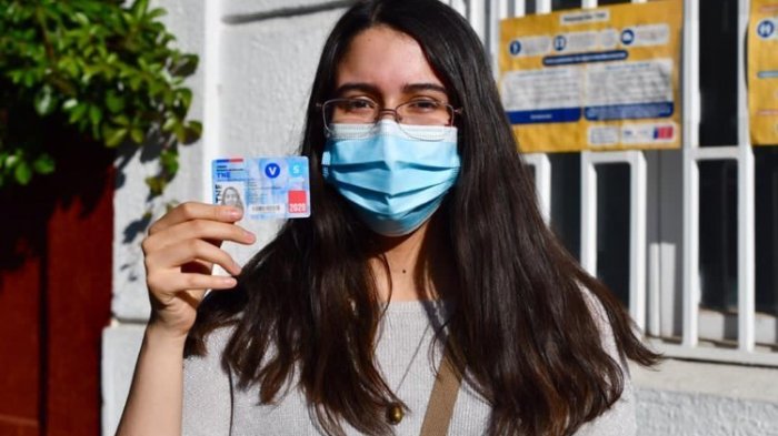 Revisa dónde y cómo puedes extender la vigencia de tu TNE hasta fines de julio