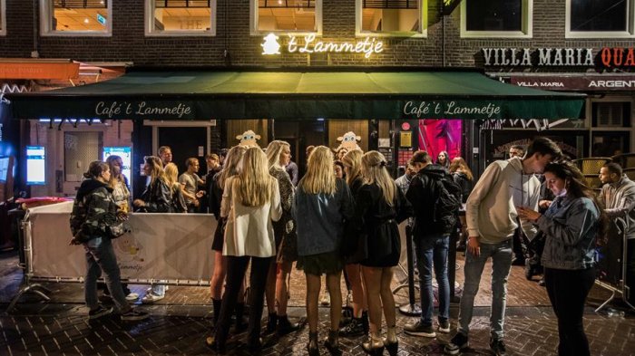 ¿Qué pasó en Países Bajos? En una semana aumentaron un 66% los contagios de COVID-19