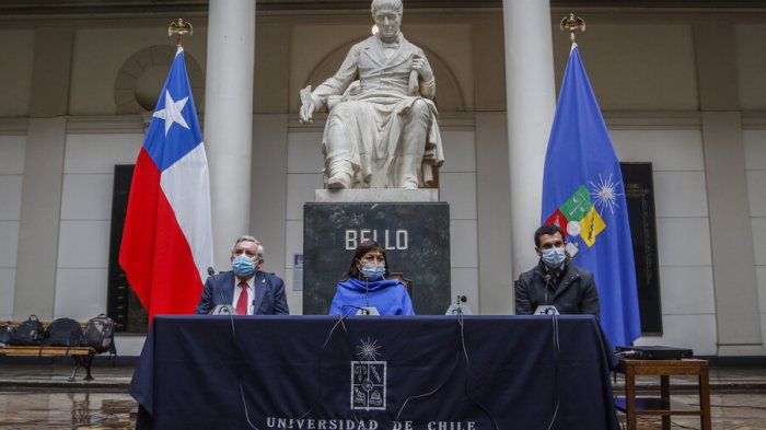 Loncón y Bassa advierten que si las condiciones no están dadas en el ex Congreso, sesionarán en la U. de Chile