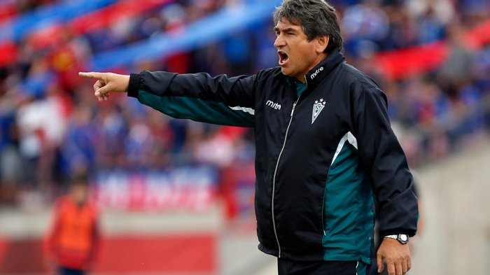 Un viejo conocido: Emiliano Astorga fue anunciado como nuevo DT de Santiago Wanderers