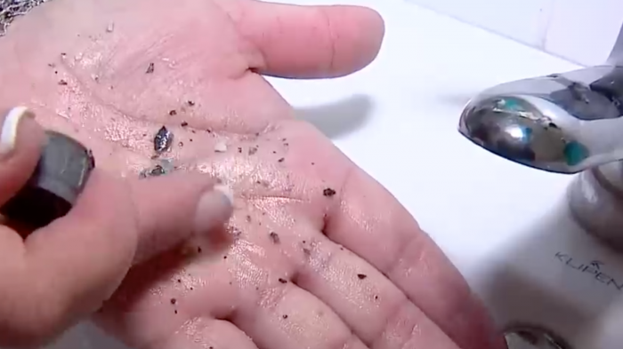 Sanitaria no responde: 400 casas nuevas sin agua caliente por partículas que tapan cañerías