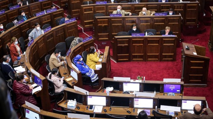 Constituyentes aprueban ampliar la mesa directiva de la CC: Serán nueve integrantes en total