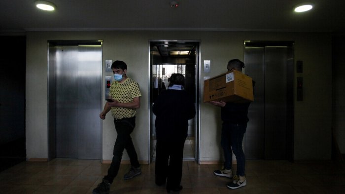 Cambios en el Paso a Paso: Aforos en casas particulares serán mayores para quienes tengan su Pase de Movilidad