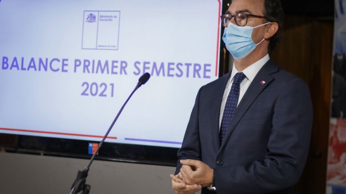 Mineduc: 9.692 establecimientos abrieron sus puertas durante el primer semestre