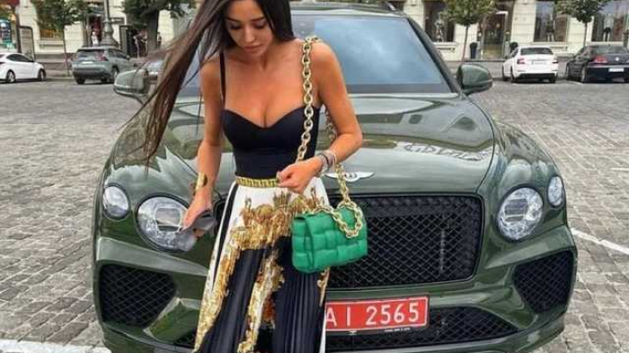 Pidió 5 bitcoins como rescate: Bloguera fingió su secuestro para engañar a su ex amante