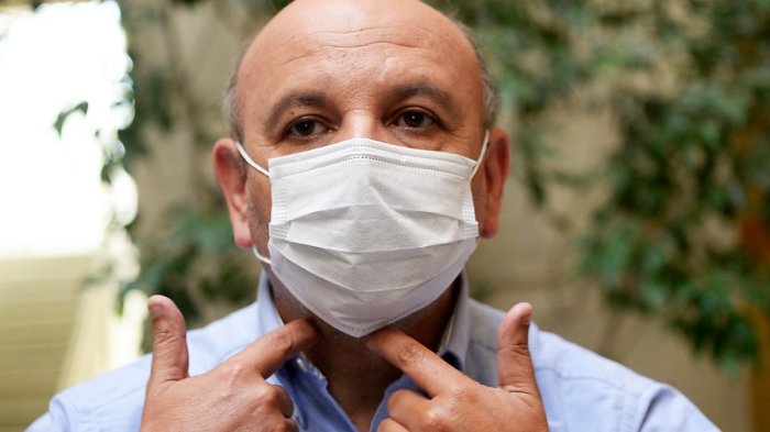 Diputado Castro (PS) pide investigar supuesta fiesta en el Minsal: “Esto es para un paso al lado sí o sí”