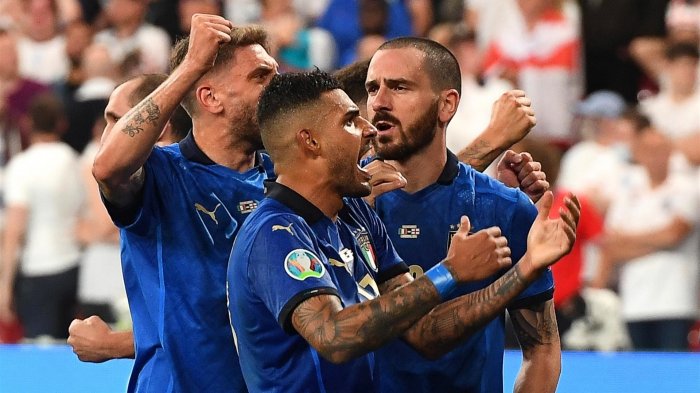 Italia campeón invicto: Venció a Inglaterra en infartante definición y levantó su segunda Eurocopa