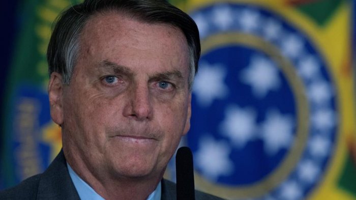 Abren investigación contra Bolsonaro por presuntas irregularidades en compra de vacunas