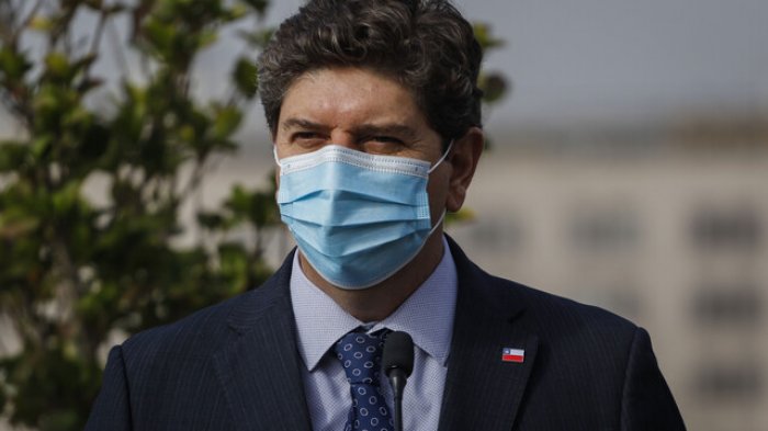 Gobierno revirtió decreto de reducción de presupuesto a gobernadores regionales