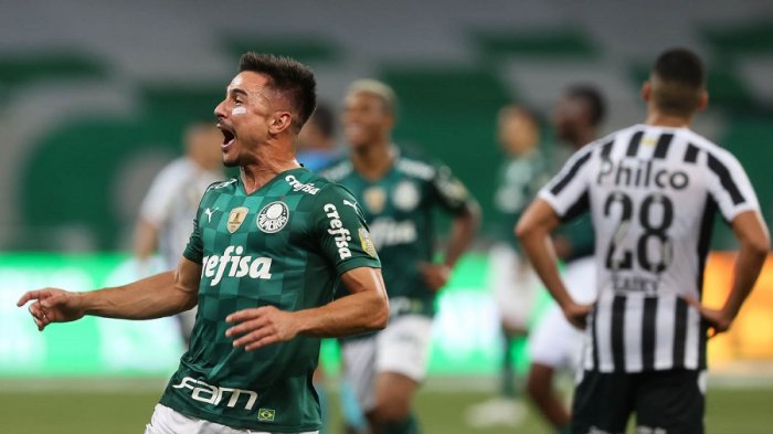 Puntero del brasileirao y con un refuerzo que viene del Barcelona: Así llega Palmeiras a enfrentar a la UC