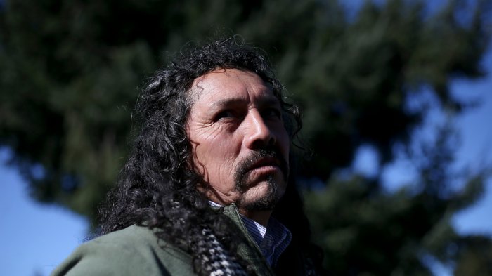 PDI investiga ataque al domicilio de Víctor Ancalaf: Esposa resultó con herida ocular