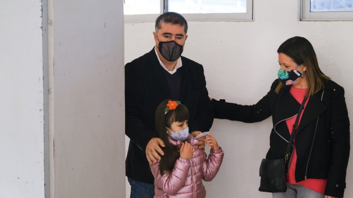 Desbordes reconoció triunfo de Sichel y aseguró que 