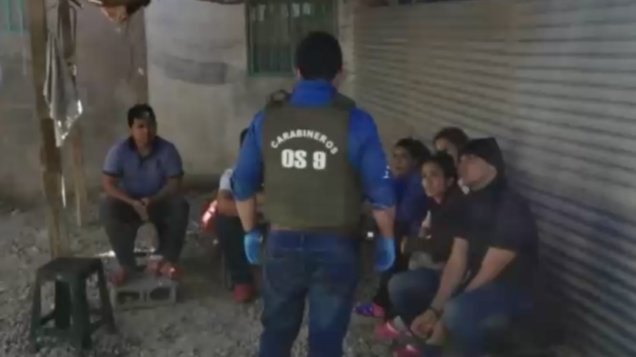 Pozo Almonte: Dos detenidos por secuestro y tráfico de 31 inmigrantes