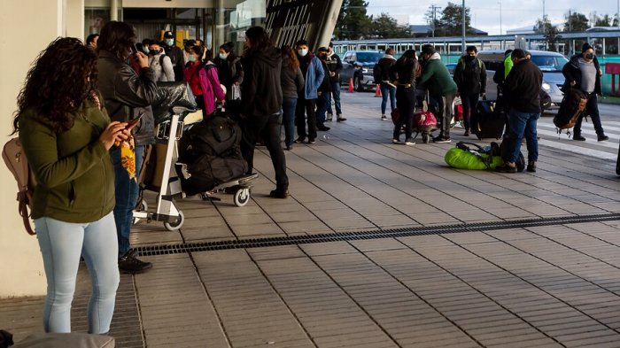 Minsal descarta que en Chile predomine la variante Delta y afirma que hasta el momento hay 32 casos detectados