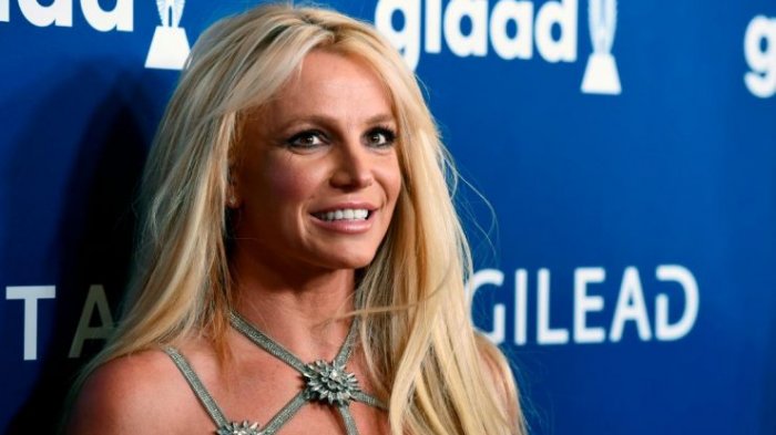 Britney Spears inició los trámites legales para sacar a su padre de la tutela