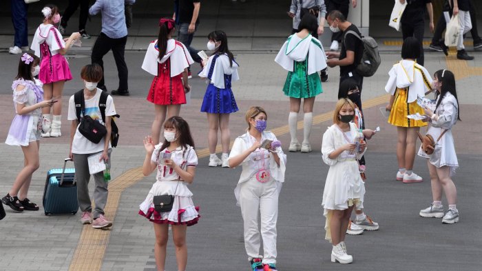 Nuevo récord en Tokio: Registran su número más alto de contagios de COVID-19