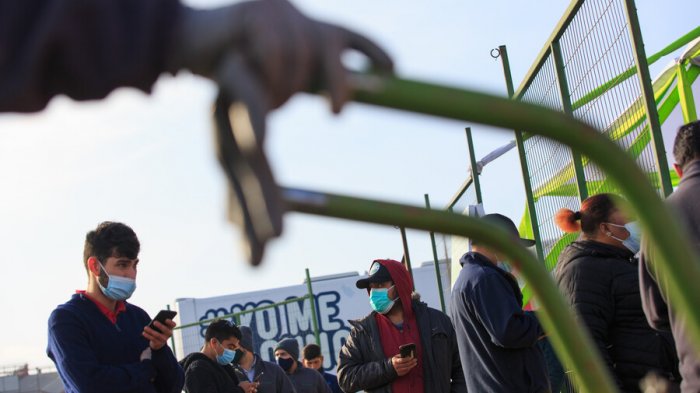 Alcalde de Pedro Aguirre Cerda afirma que menos del 5% de la población entre 12 y 17 años se ha vacunado en la comuna