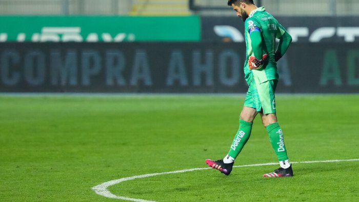 Se pierde el clásico con la UC: Tribunal de Disciplina sancionó con tres fechas a Fernando De Paul