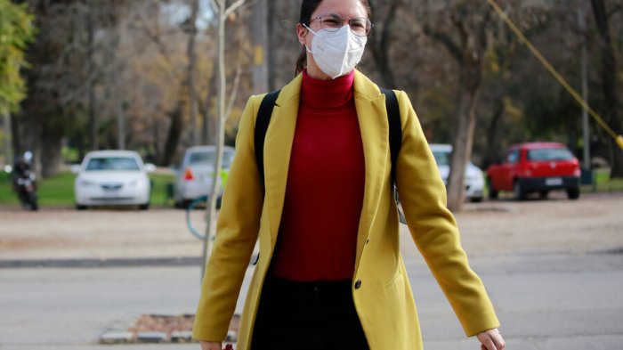 Hassler y 19 colegios que no pueden abrir: Algunos no tienen libros de asistencia y presentan problemas en techo