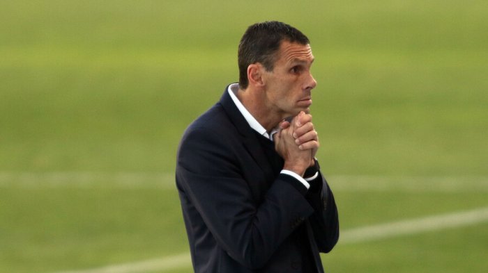 Presidente de Cruzados desmintió que directorio haya votado para definir continuidad de Poyet