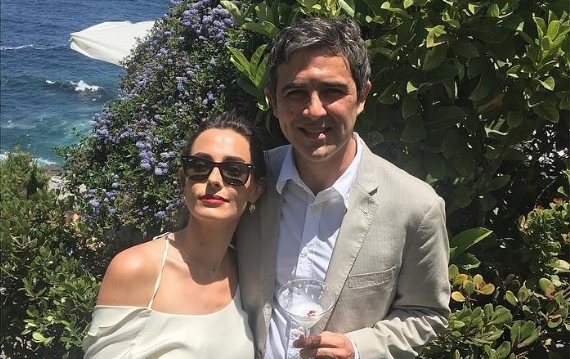 A los 50 años muere Juan Manuel Vial, destacado crítico literario y esposo de la actriz Javiera Díaz de Valdés