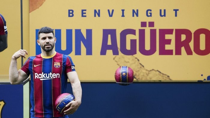 Todo mal para el Kun: Barcelona confirmó lesión de Agüero que lo tendrá de baja por más de dos meses
