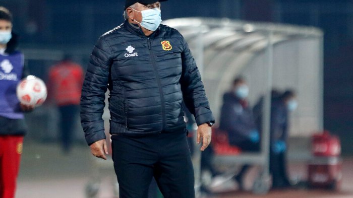 “Me pega un combo en el pecho”: Relator denunció agresión del técnico de Rangers Luis Marcoleta