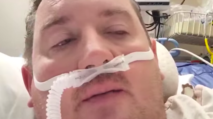 “Fue mi culpa”: Hombre que no se vacunó se contagió con COVID-19 y grabó un mensaje de arrepentimiento