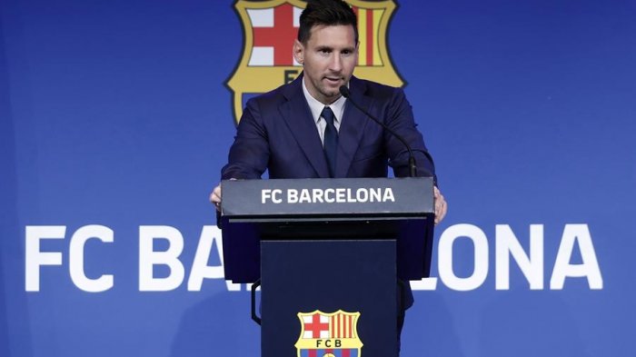 “Lloramos y después vimos cómo se lo decíamos a los nenes”: Messi relató cómo se enteró de su salida del Barcelona